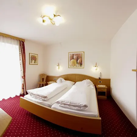 Garni Crepaz Bed and Breakfast Sëlva Buitenkant foto
